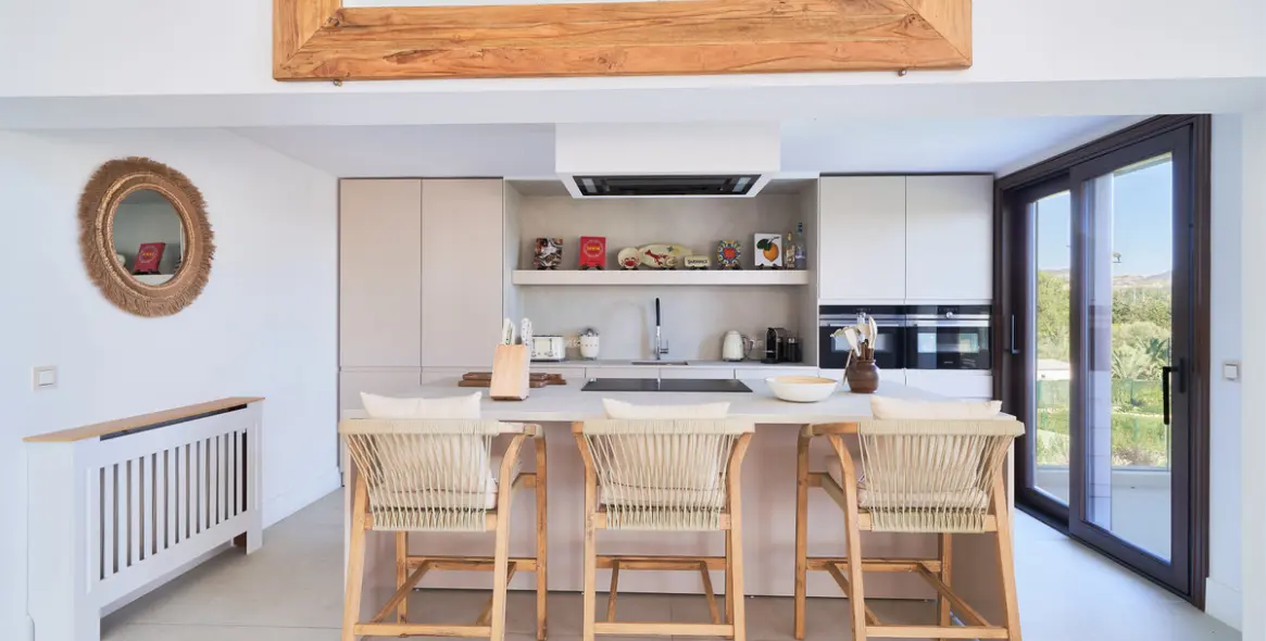 Продажа  отдельно стоящей виллы в San Pedro de Alcántara 18