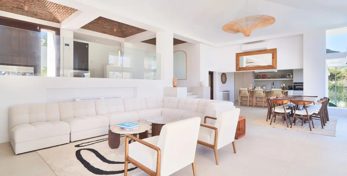 Продажа  отдельно стоящей виллы в San Pedro de Alcántara 19