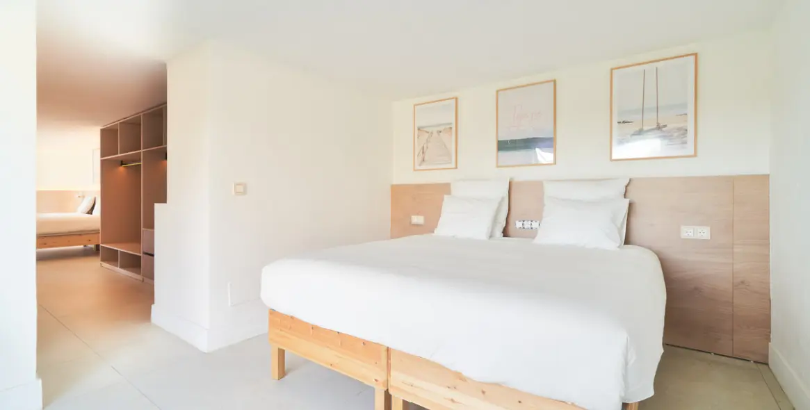 Sale of detached villa in San Pedro de Alcántara 30