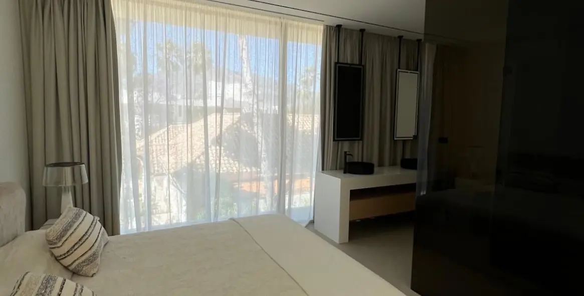 Long-term rent of semi-detached house in Nueva Andalucía 21