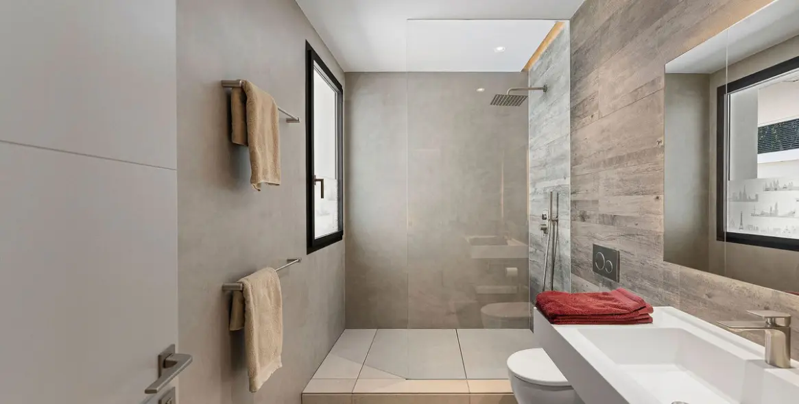 Продажа  отдельно стоящей виллы в Nueva Andalucía 23