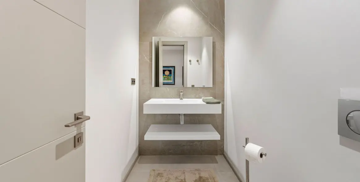 Продажа  отдельно стоящей виллы в Nueva Andalucía 31