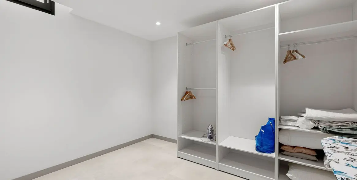 Продажа  отдельно стоящей виллы в Nueva Andalucía 34