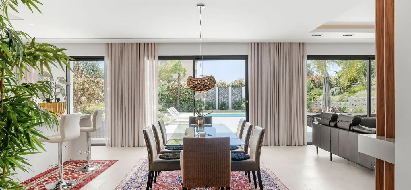 Sale of detached villa in Nueva Andalucía 3