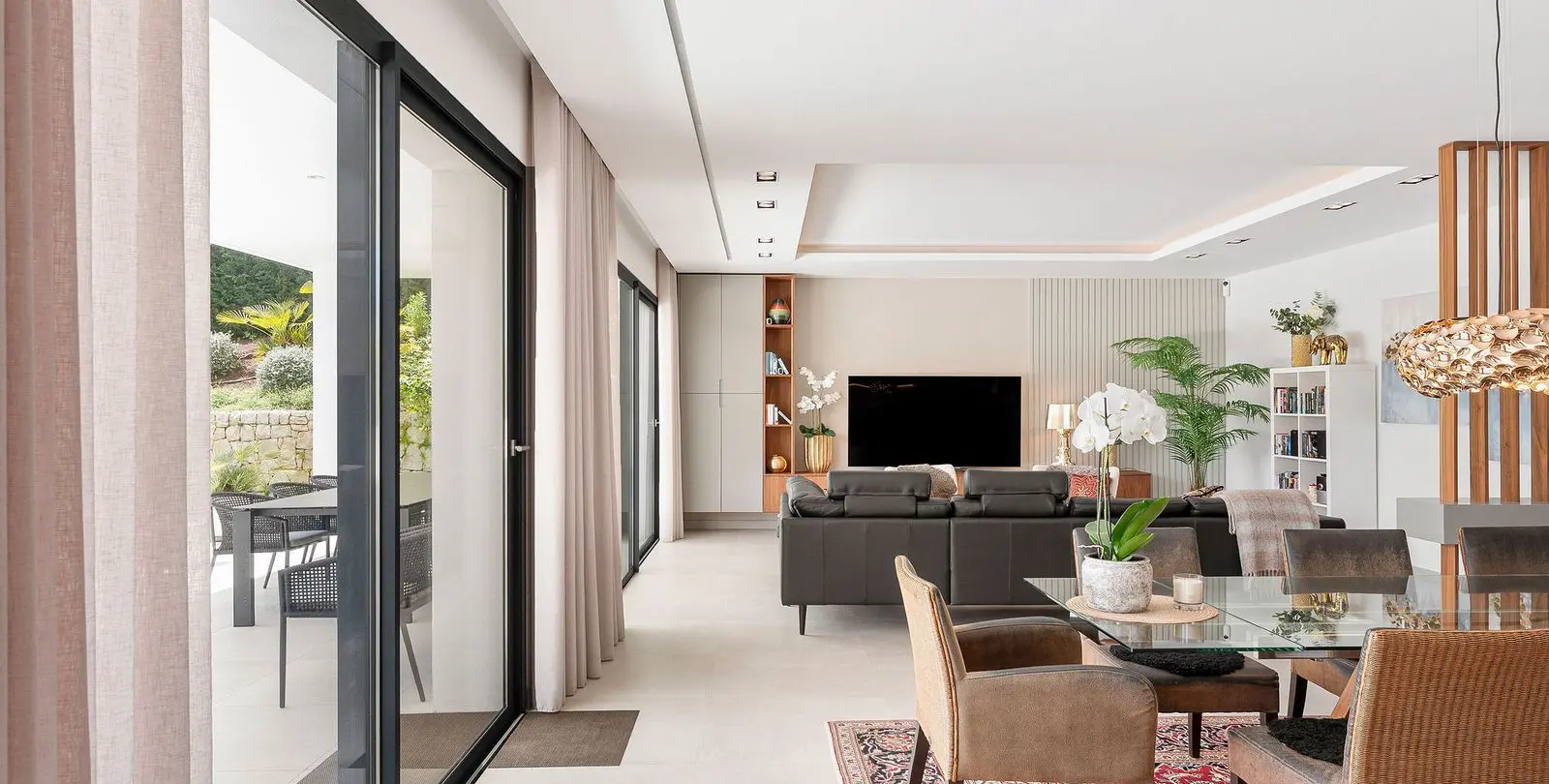 Venta de villa independiente en Nueva Andalucía 9
