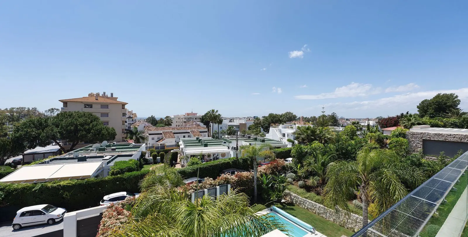 Venta de villa independiente en Nueva Andalucía 37