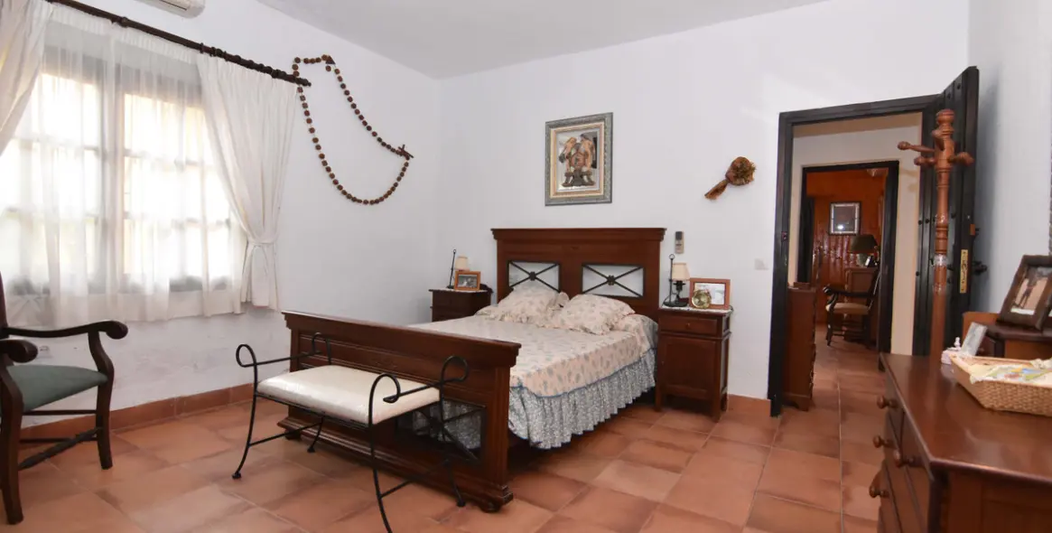 Sale of finca - cortijo in Mijas 43