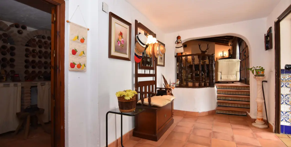 Sale of finca - cortijo in Mijas 46