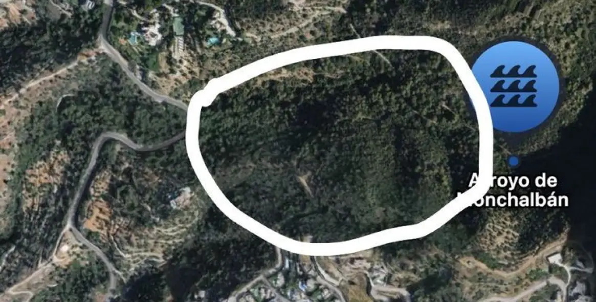 Sale of residential plot in Istán 6