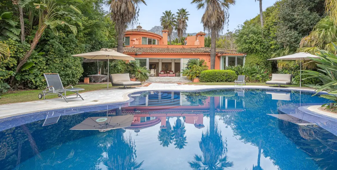 Sale of detached villa in Marbella (district Nagüeles) 4