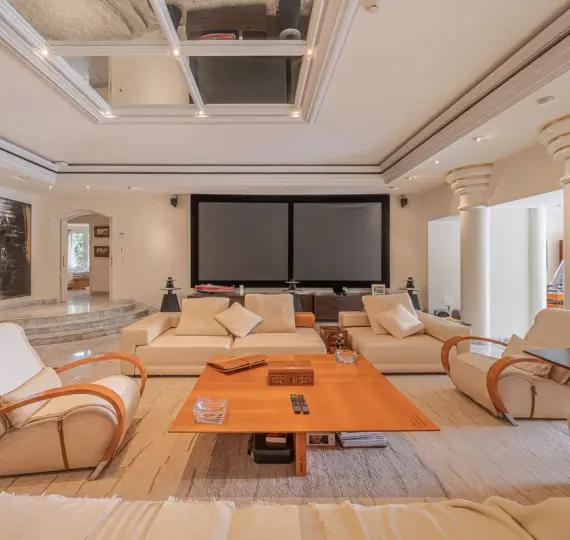 Detached villa R2653154