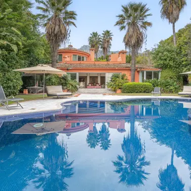 Sale of detached villa in Nagüeles