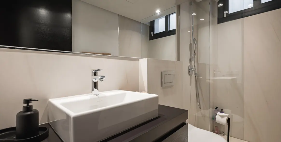 Sale of detached villa in Nueva Andalucía 25