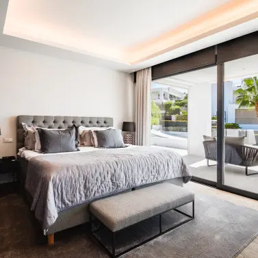 Venta de villa independiente en Nueva Andalucía