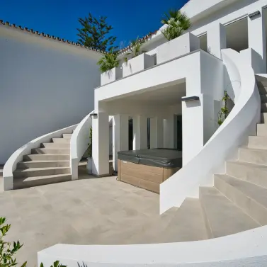 Sale of detached villa in Atalaya