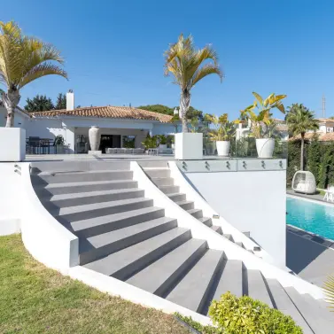 Venta de villa independiente en Atalaya