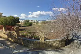 Image 3 thumb