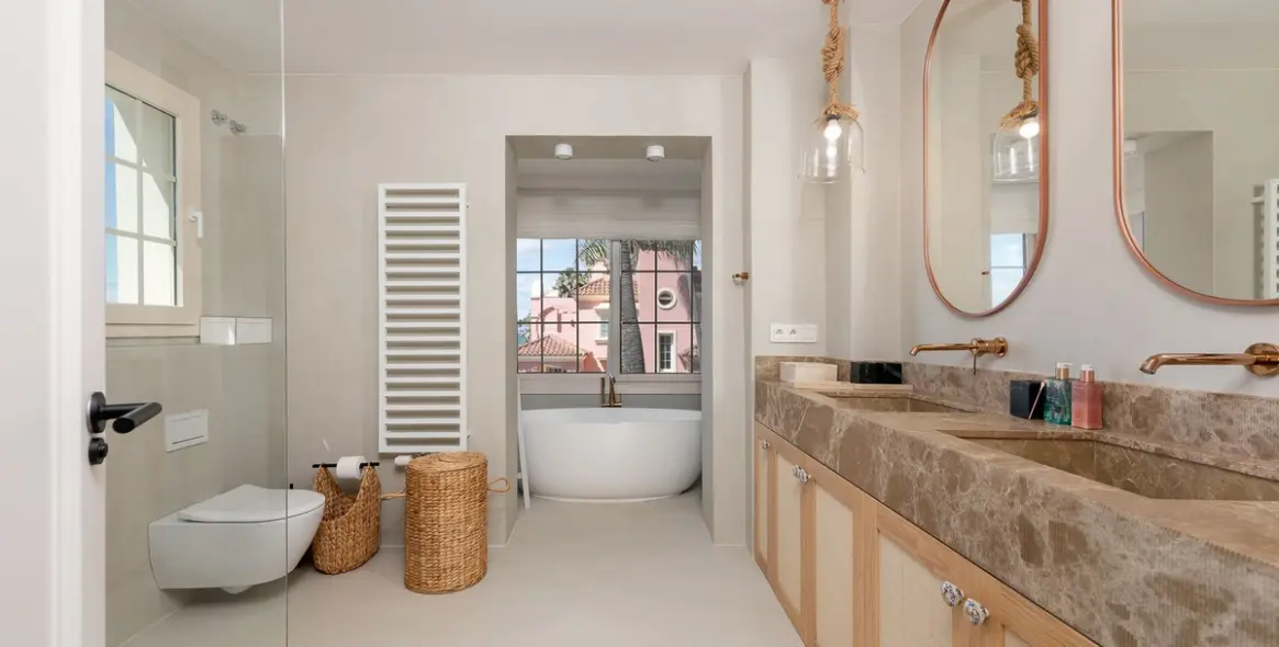 Sale of detached villa in Puerto Banús 22