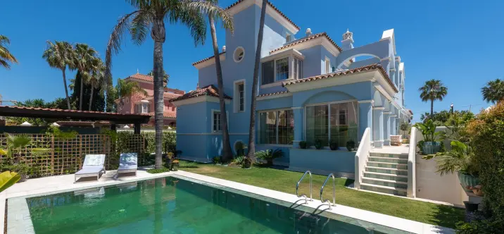 Venta de villa independiente en Puerto Banús 4