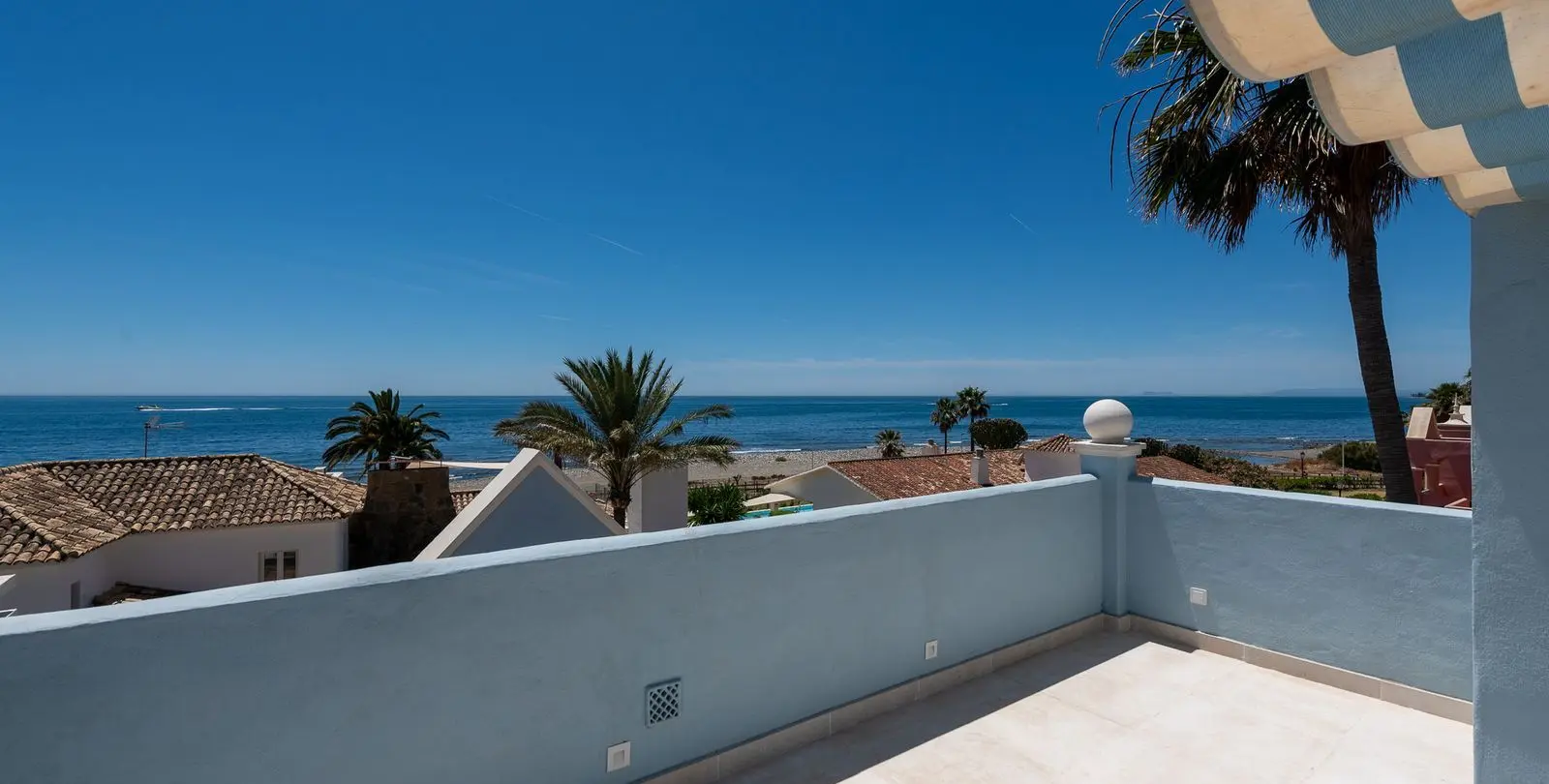 Продажа  отдельно стоящей виллы в Puerto Banús 3