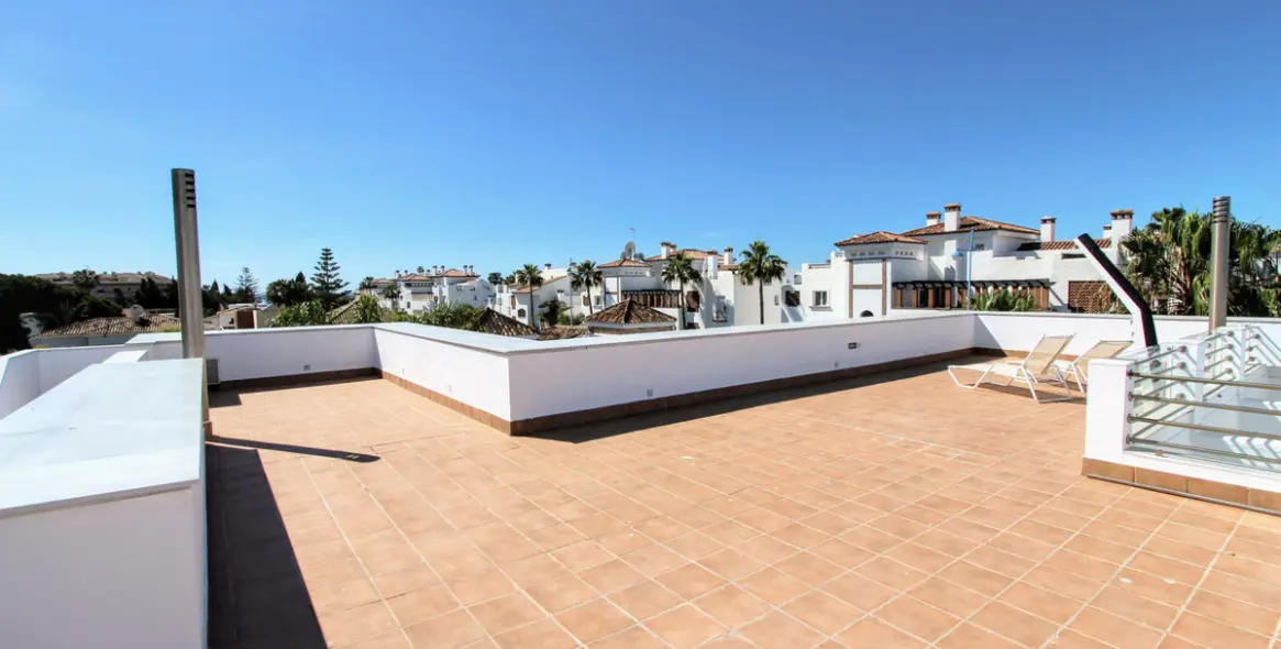 Продажа  отдельно стоящей виллы в San Pedro de Alcántara 2