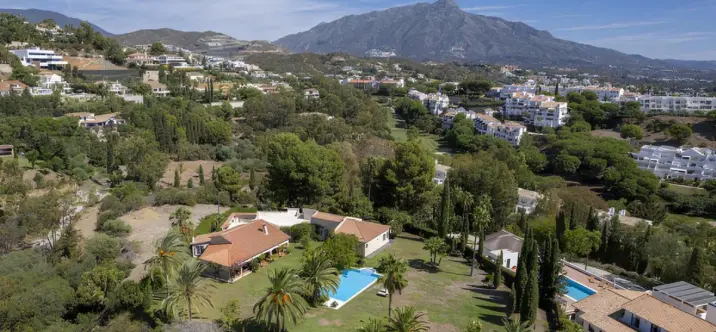 Venta de villa independiente en Benahavís 0