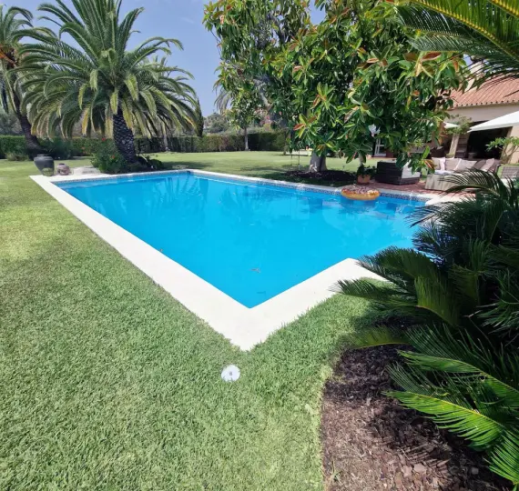 Venta de villa independiente en Benahavís