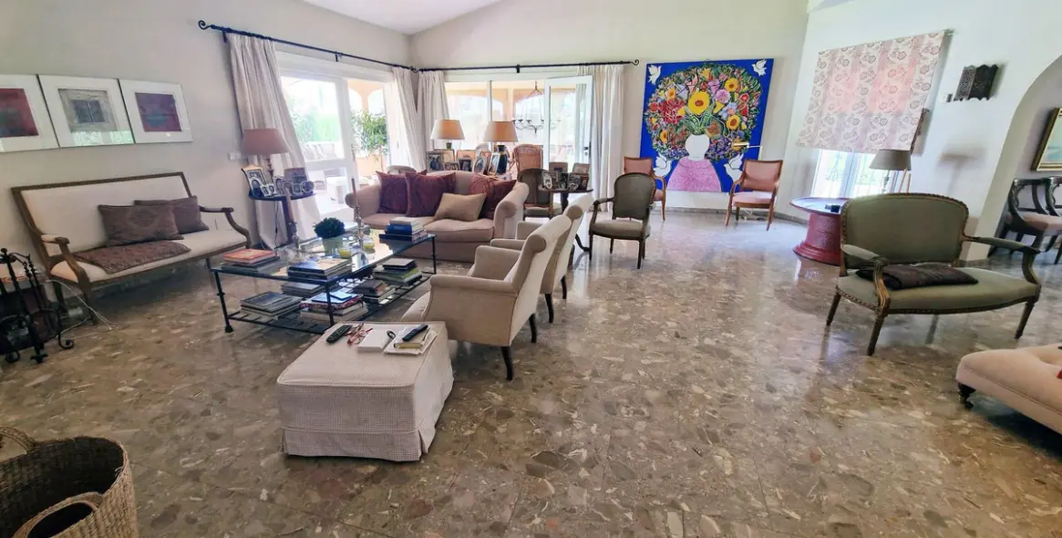 Venta de villa independiente en Benahavís 13