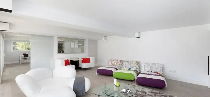 Sale of detached villa in Sierra Blanca 4