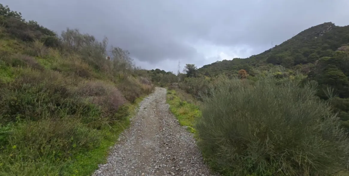 Venta de parcela residencial en Benahavís (distrito Benahavís) 3