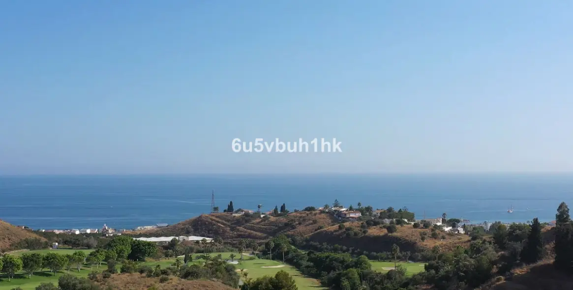 Sale of residential plot in Costa del Sol East 2