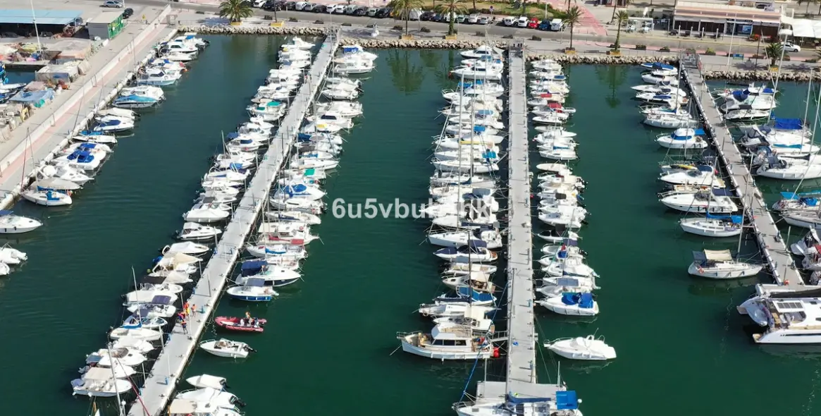 Sale of residential plot in Vélez-Málaga 12
