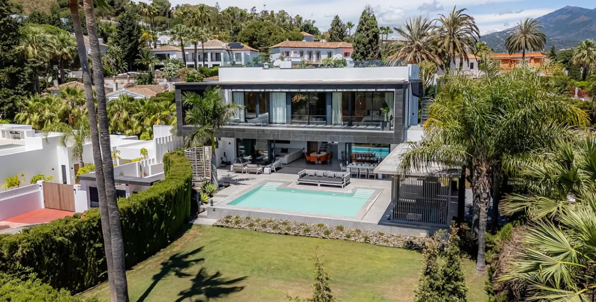 Краткосрочная аренда  отдельно стоящей виллы в Marbella 3