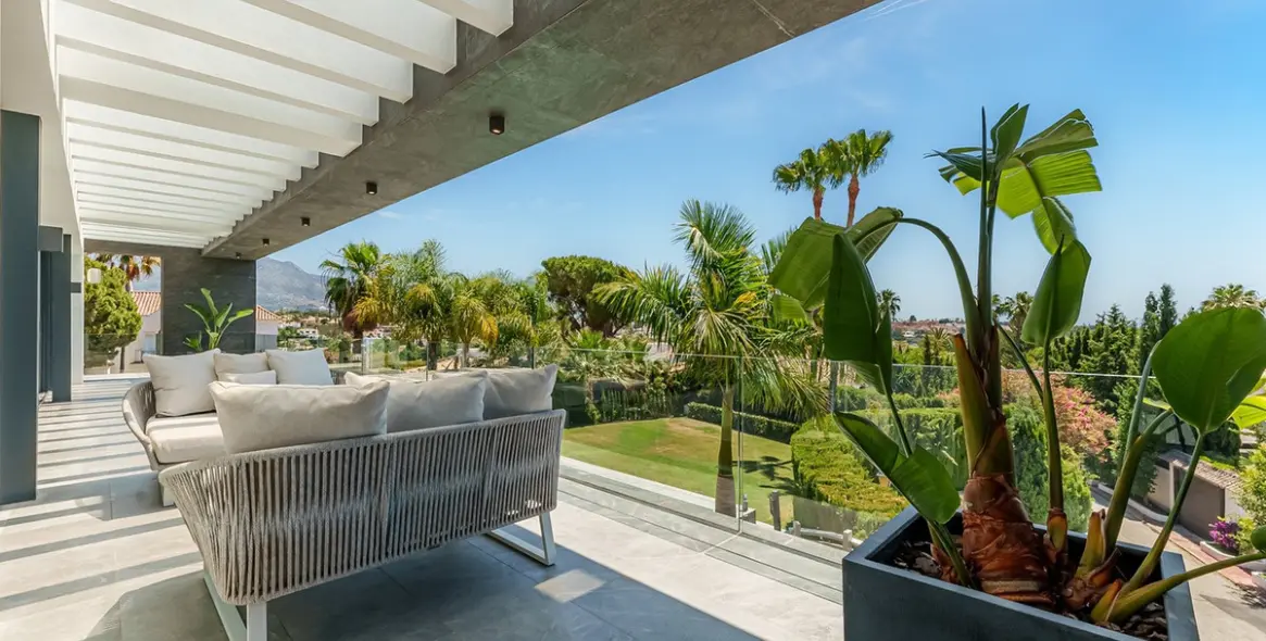 Краткосрочная аренда  отдельно стоящей виллы в Marbella 32