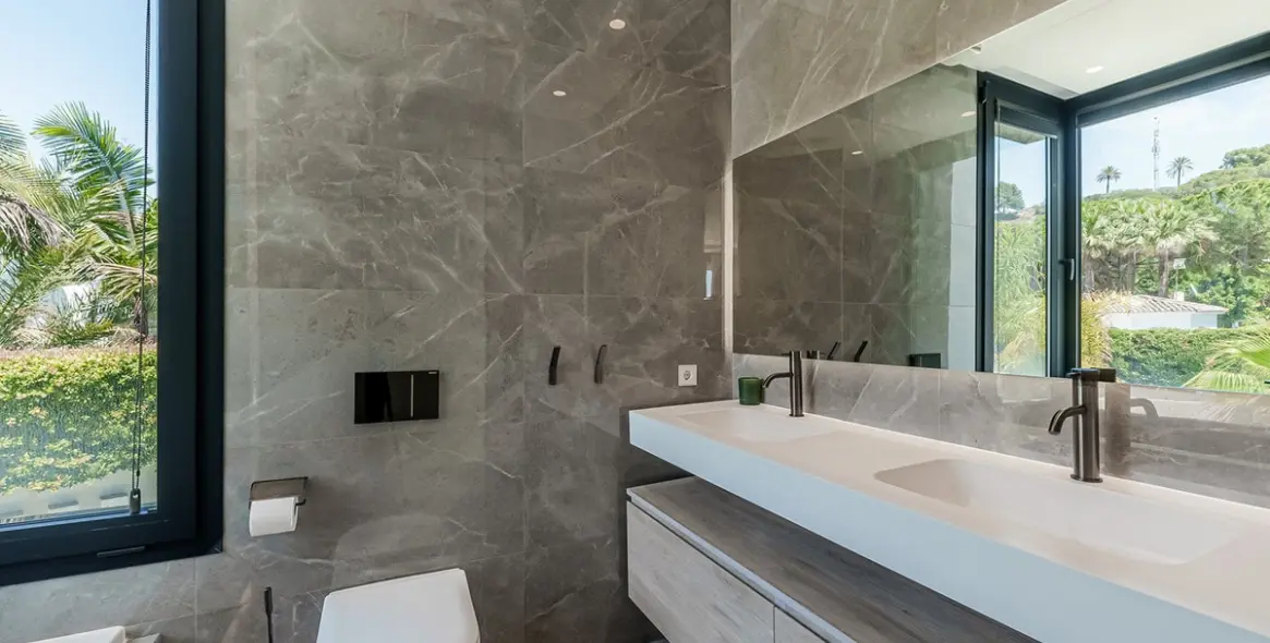 Краткосрочная аренда  отдельно стоящей виллы в Marbella 35