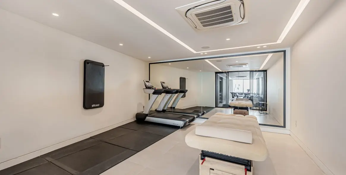 Краткосрочная аренда  отдельно стоящей виллы в Marbella 37