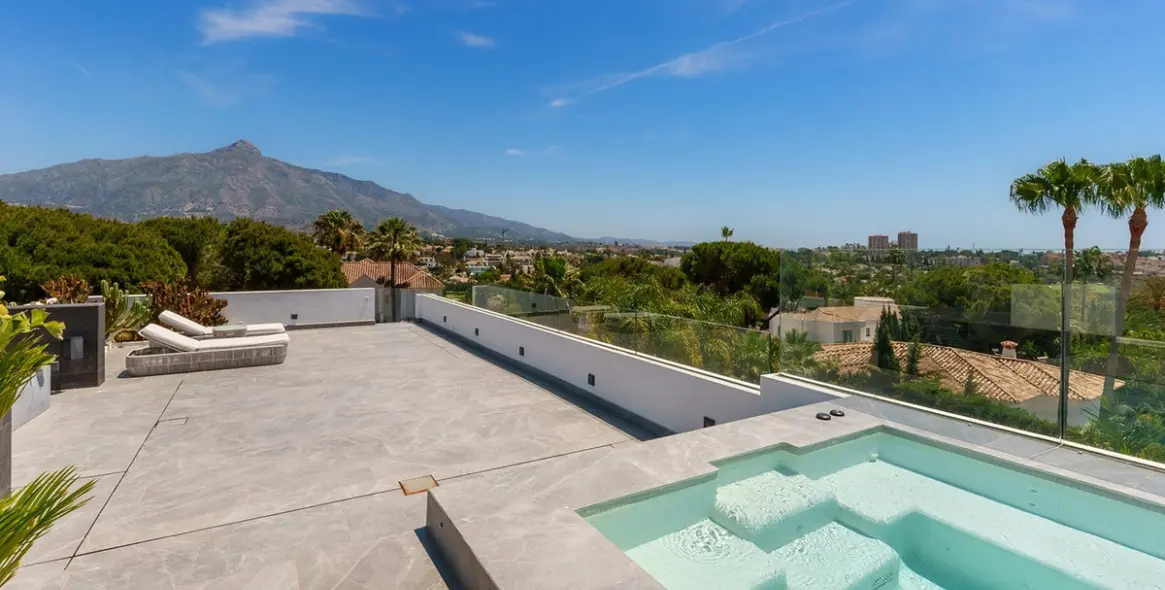 Краткосрочная аренда  отдельно стоящей виллы в Marbella 65