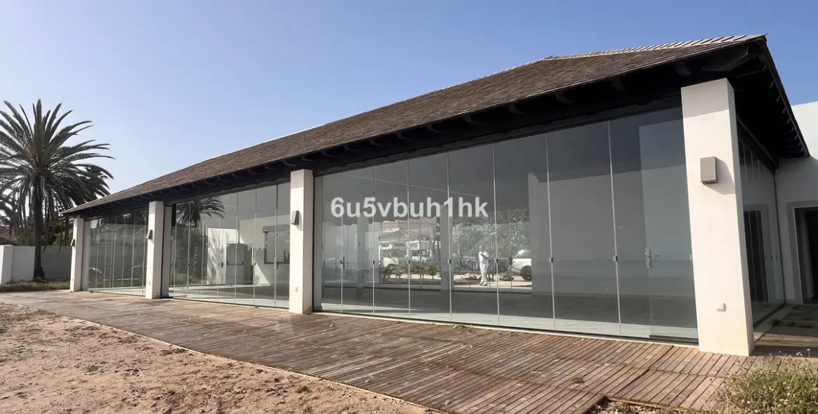 Sale of restaurant in Elviria 2