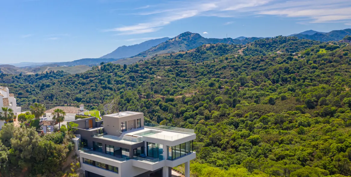 Sale of detached villa in Benahavís (district Los Arqueros) 10