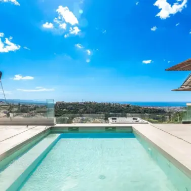 Venta de villa independiente en Los Arqueros