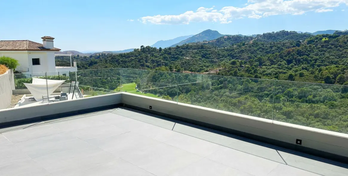 Venta de villa independiente en Los Arqueros 24