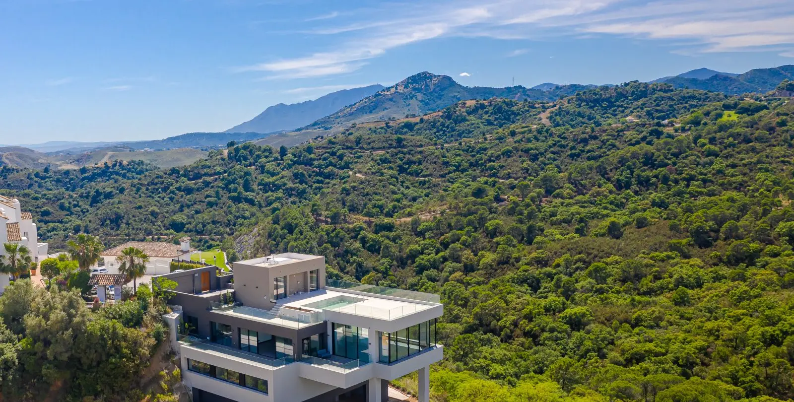 Venta de villa independiente en Los Arqueros 10