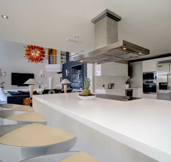 Venta de villa independiente en Nueva Andalucía