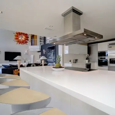 Venta de villa independiente en Nueva Andalucía