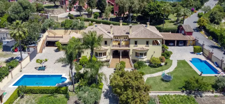 Venta de villa independiente en La Quinta 1