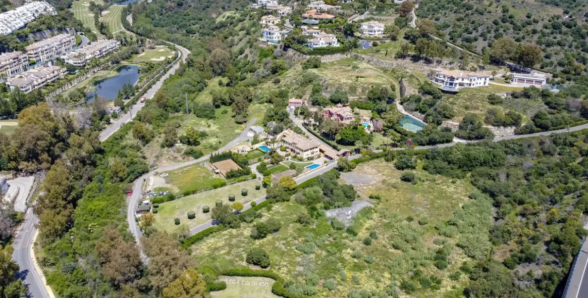 Sale of detached villa in La Quinta 19