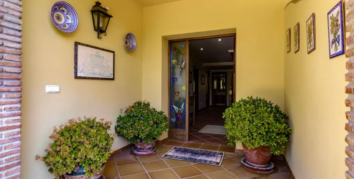 Продажа  отдельно стоящей виллы в La Quinta 28