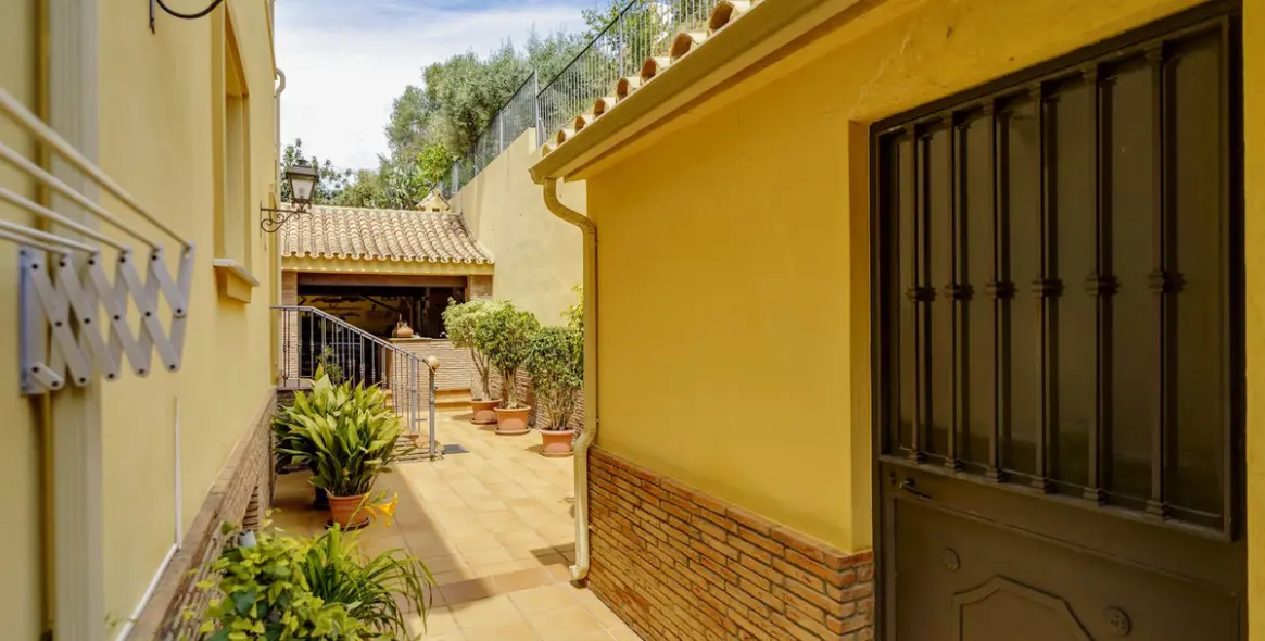 Продажа  отдельно стоящей виллы в La Quinta 29