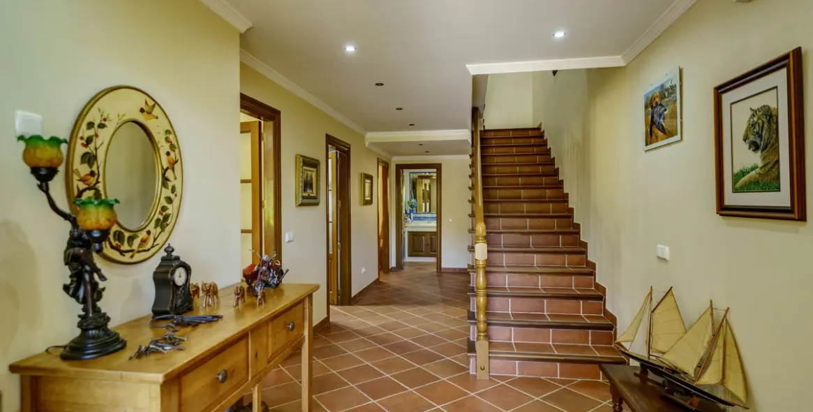 Продажа  отдельно стоящей виллы в La Quinta 31