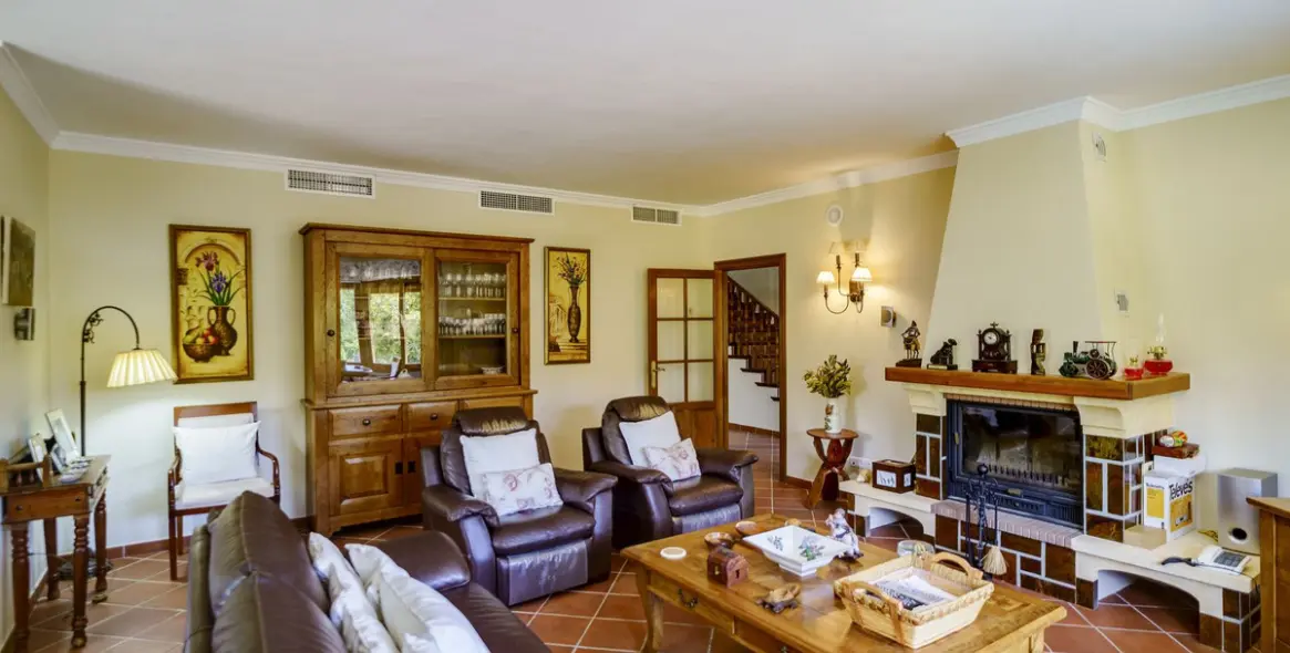 Продажа  отдельно стоящей виллы в La Quinta 34